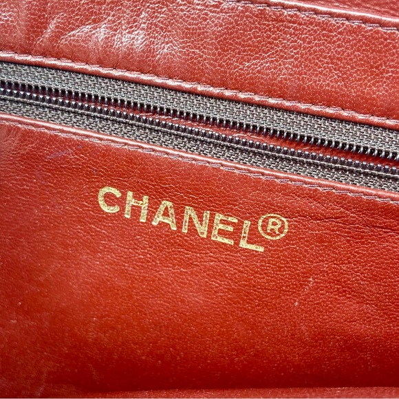 Vintage Chanel Camera Bag - Picture 12 of 16